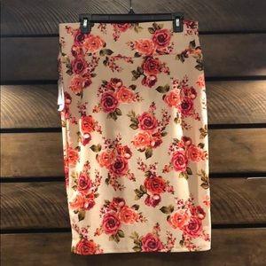NWT LulaRoe Cassie Skirt